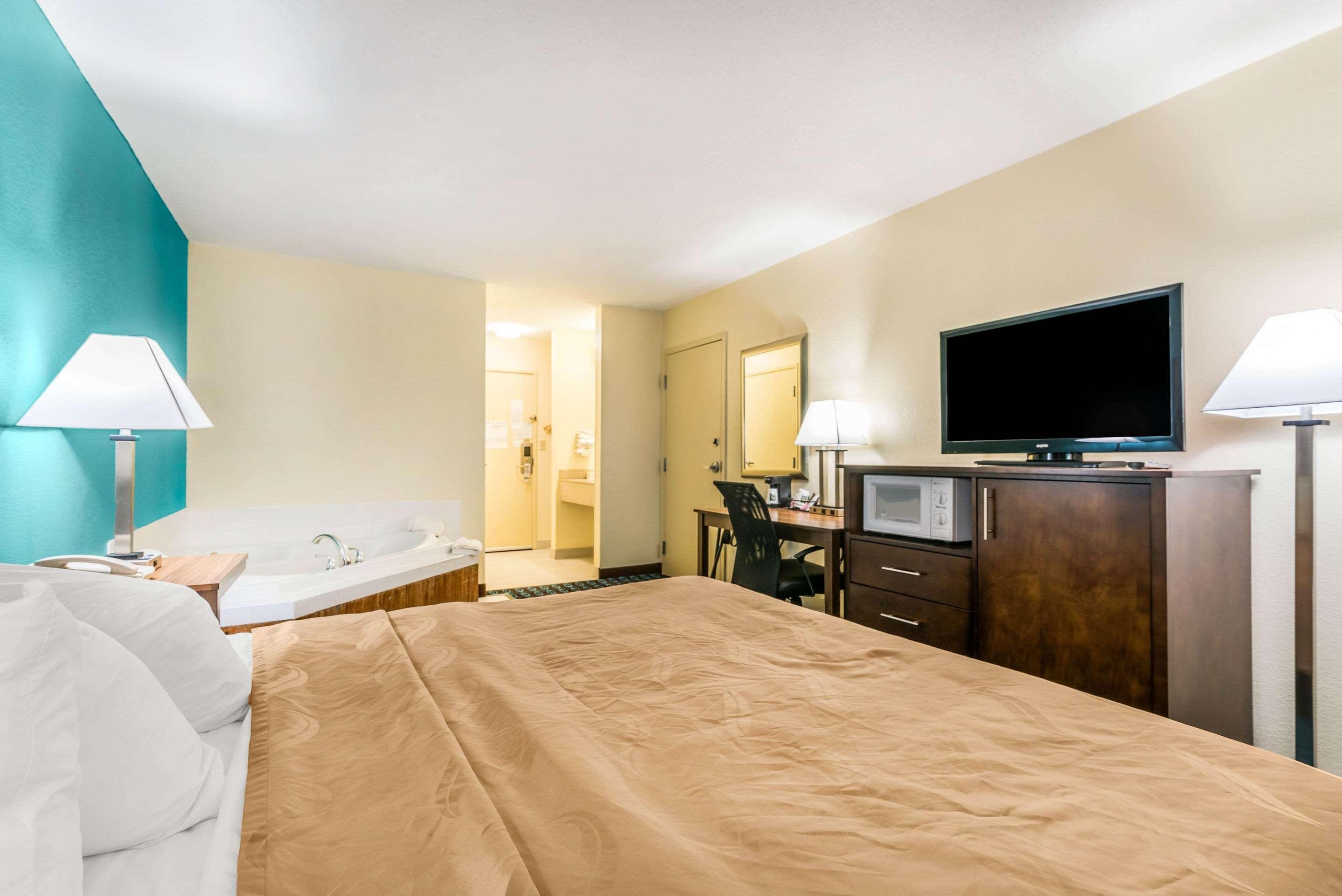 Quality Inn Loudon-Concord Exterior photo